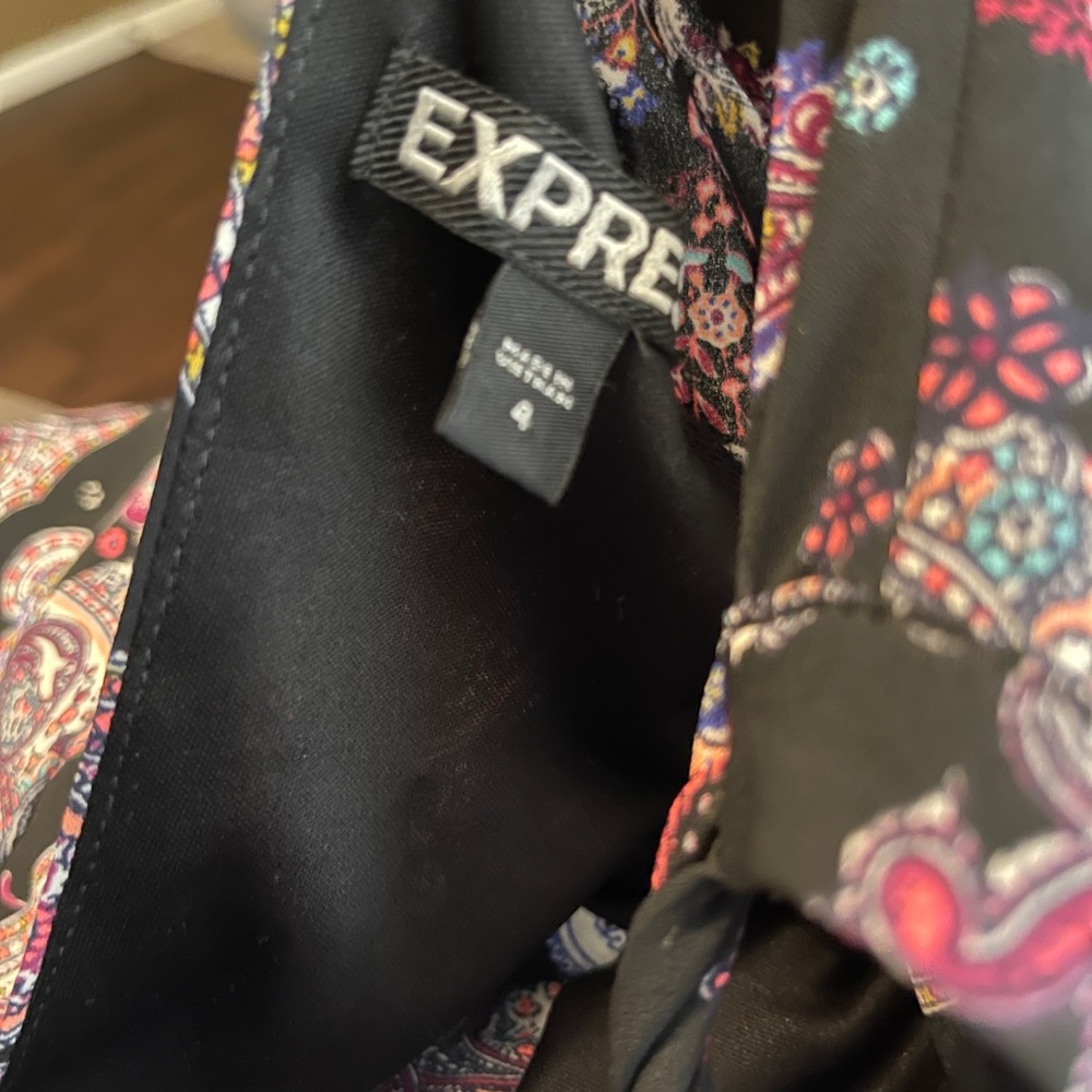 Express Elegant Paisley Maxi Dress Boho Festival - Picture 7 of 7